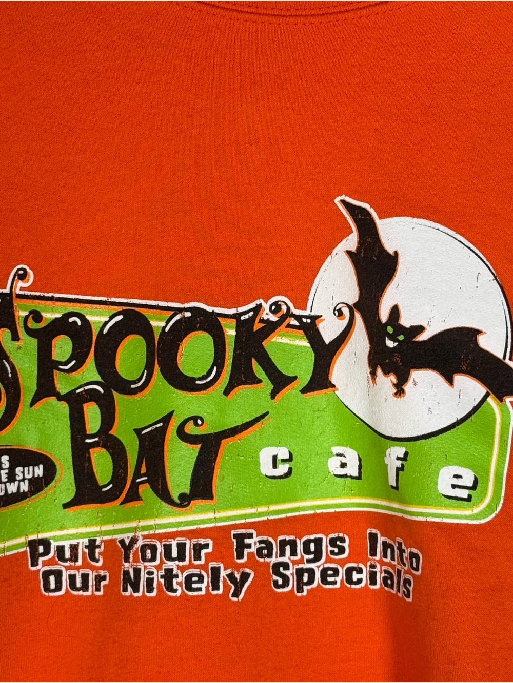 Vintage Halloween Orange Crewneck Sweatshirt Spooky Bat Cafe Women’s Sz XL - Picture 2 of 4